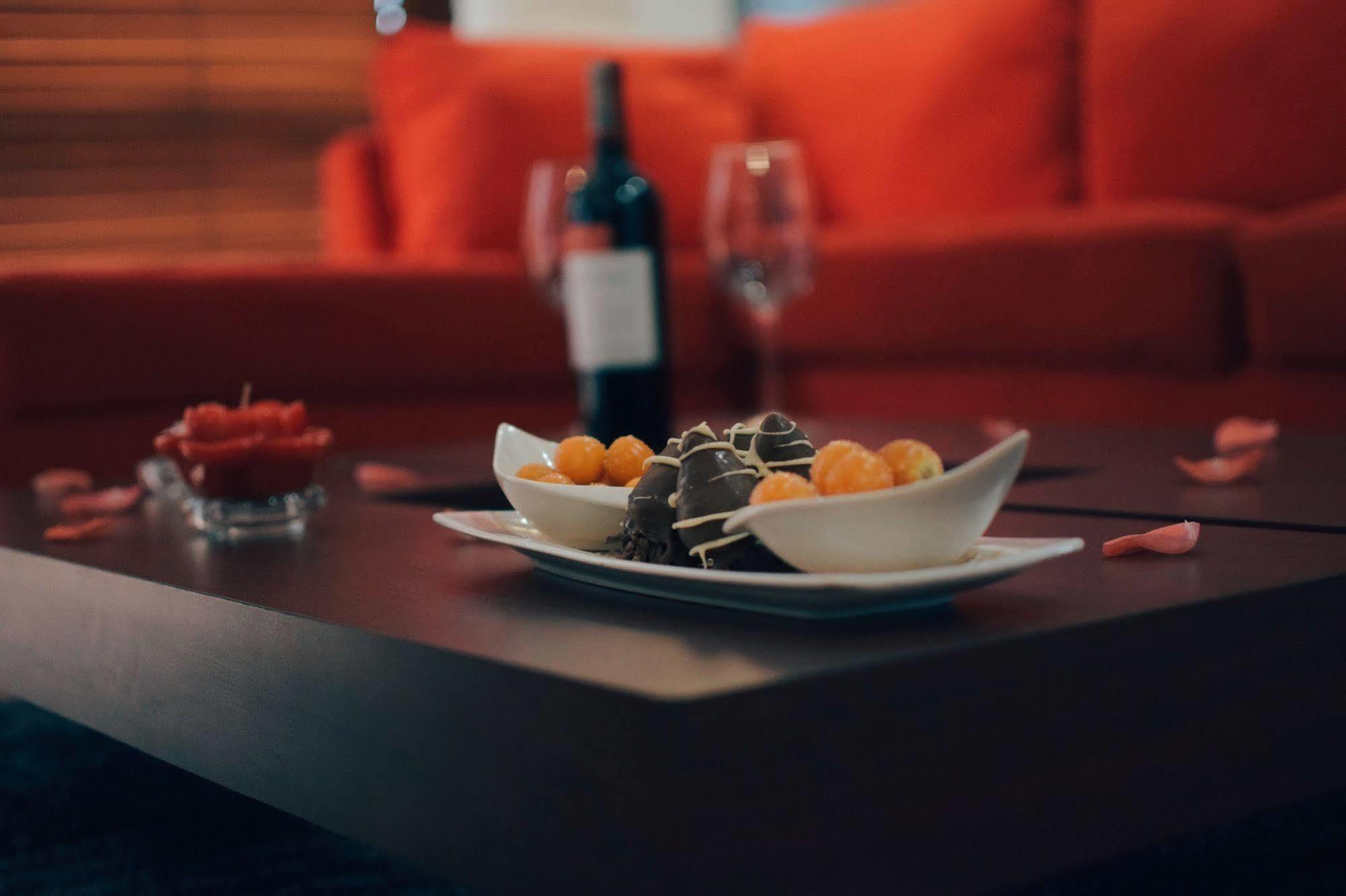 Hotel Lugano Suites Μπογκοτά Εξωτερικό φωτογραφία