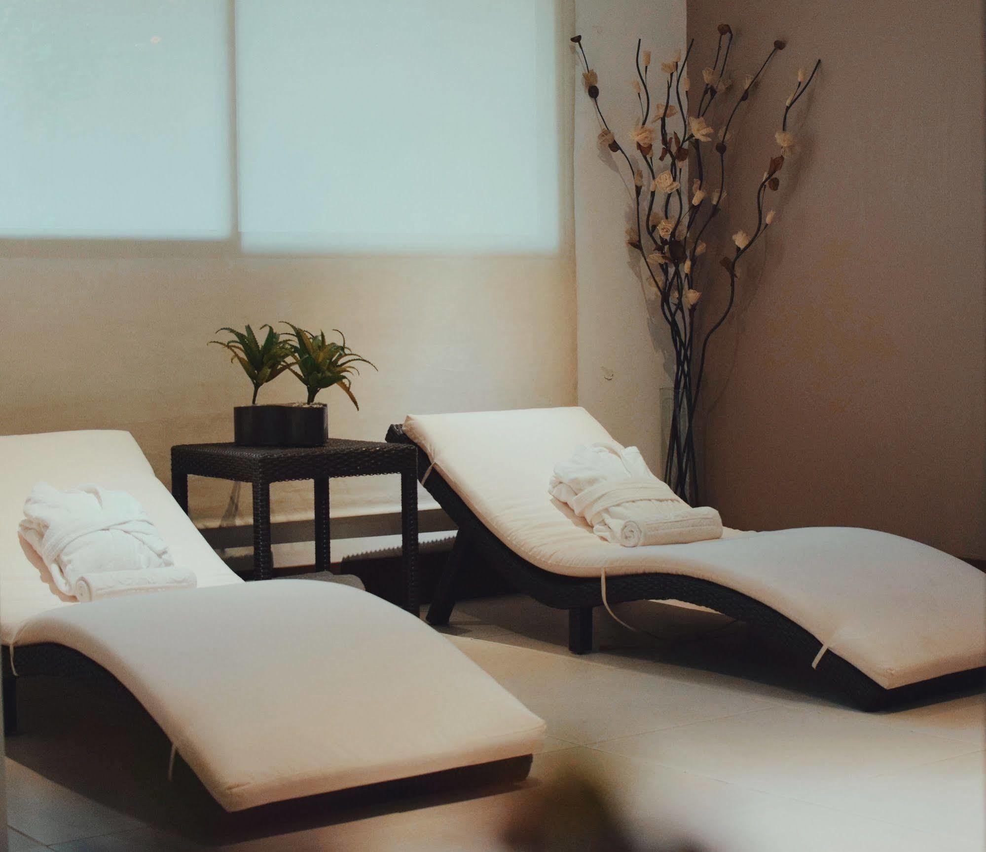 Hotel Lugano Suites Μπογκοτά Εξωτερικό φωτογραφία