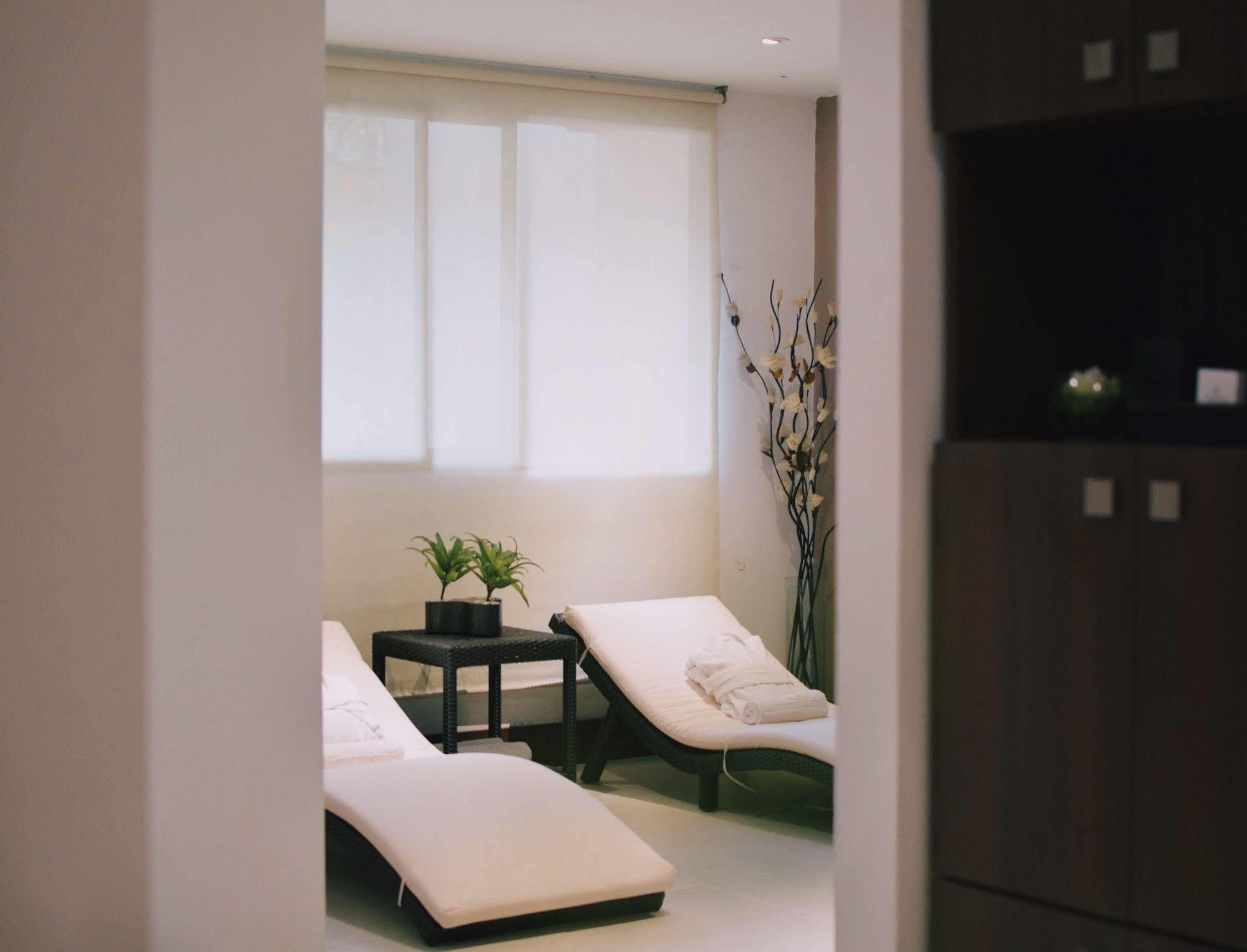 Hotel Lugano Suites Μπογκοτά Εξωτερικό φωτογραφία